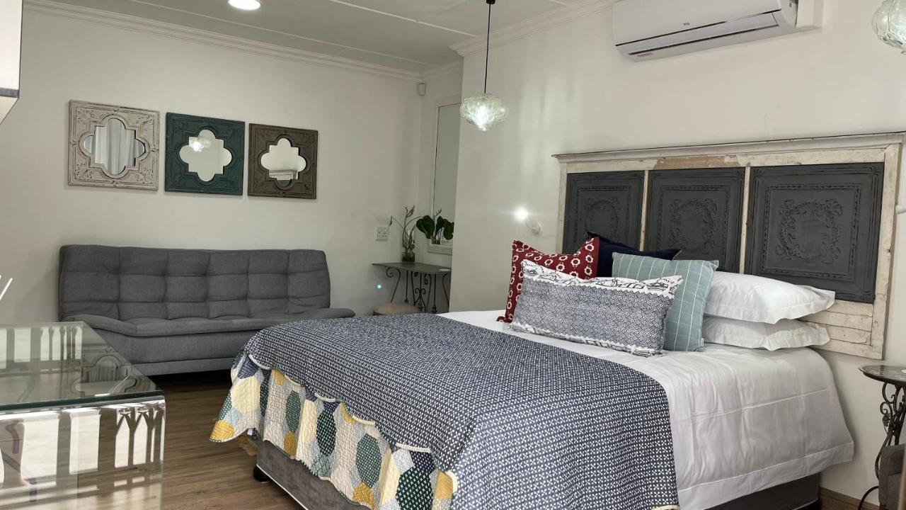 Inbloem Hotel Bloemfontein Bagian luar foto