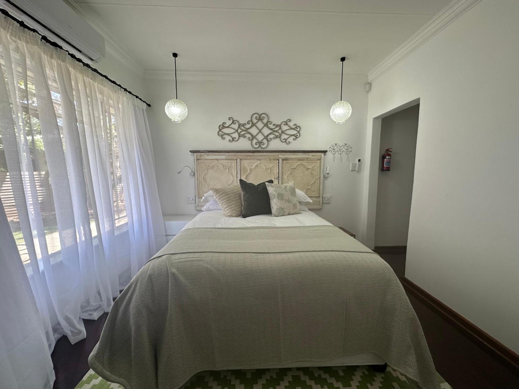 Inbloem Hotel Bloemfontein Bagian luar foto