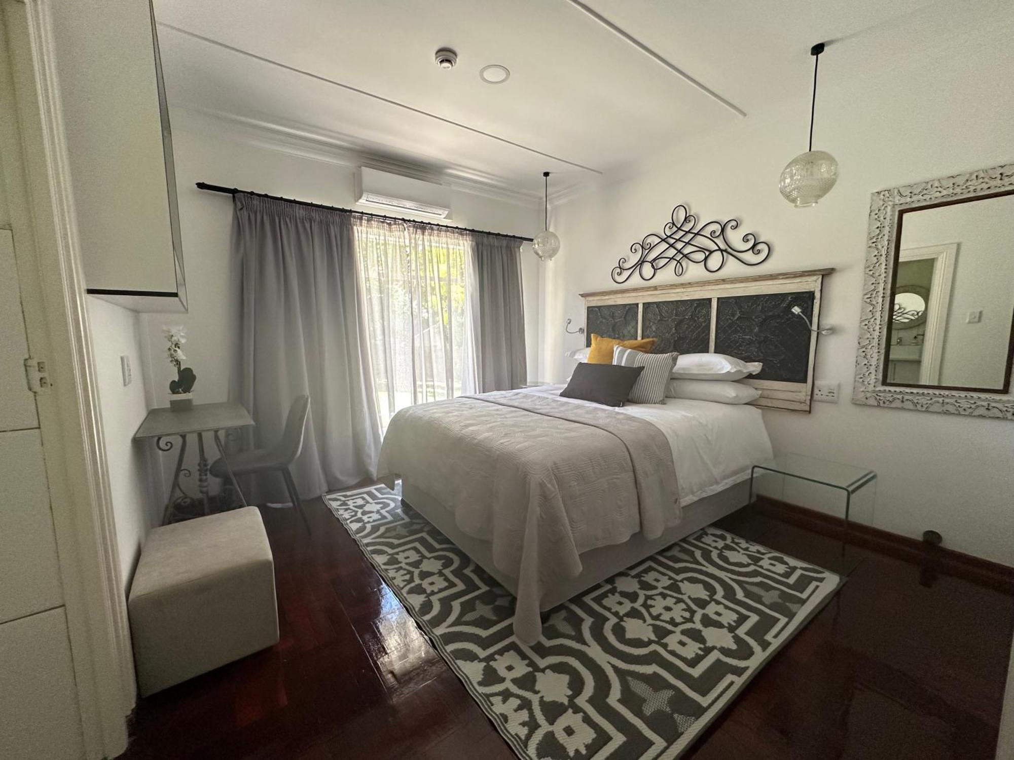 Inbloem Hotel Bloemfontein Bagian luar foto