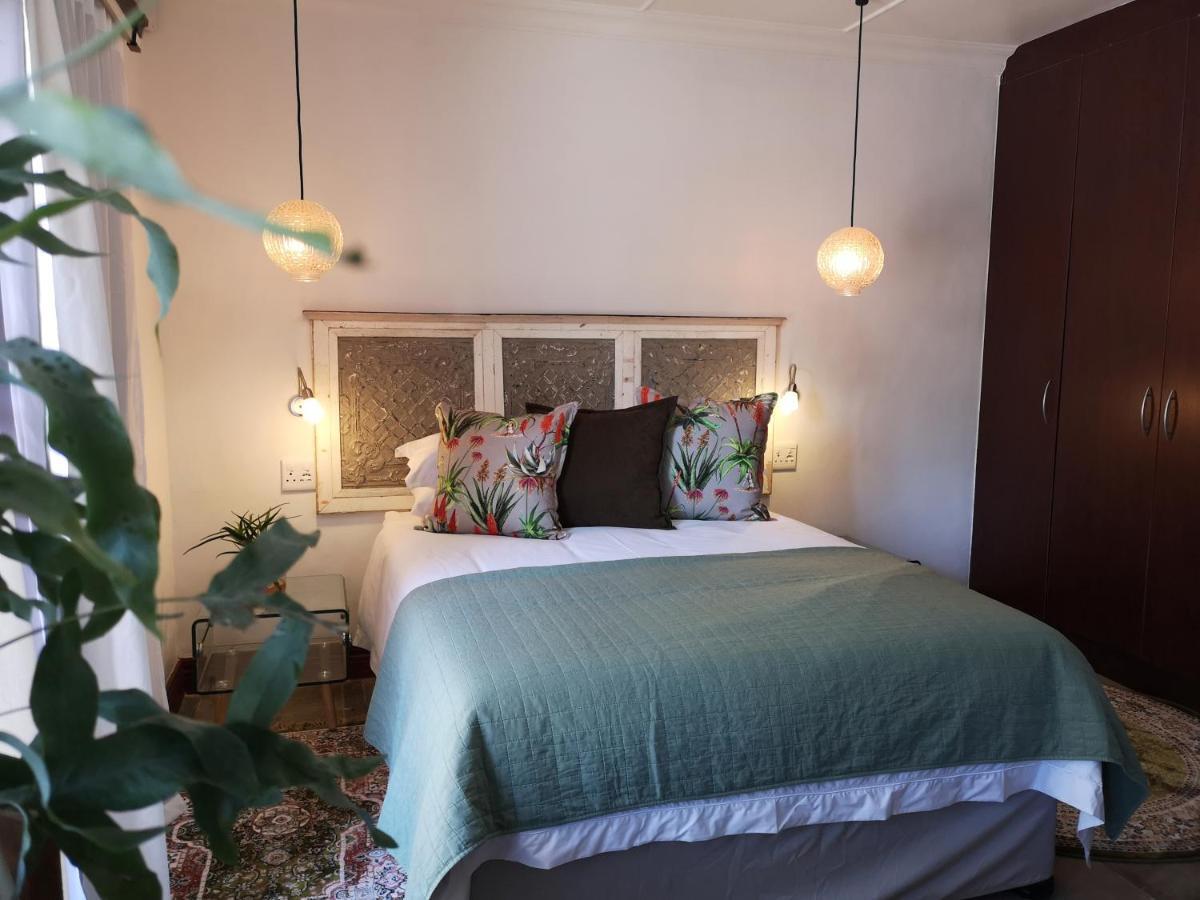 Inbloem Hotel Bloemfontein Bagian luar foto