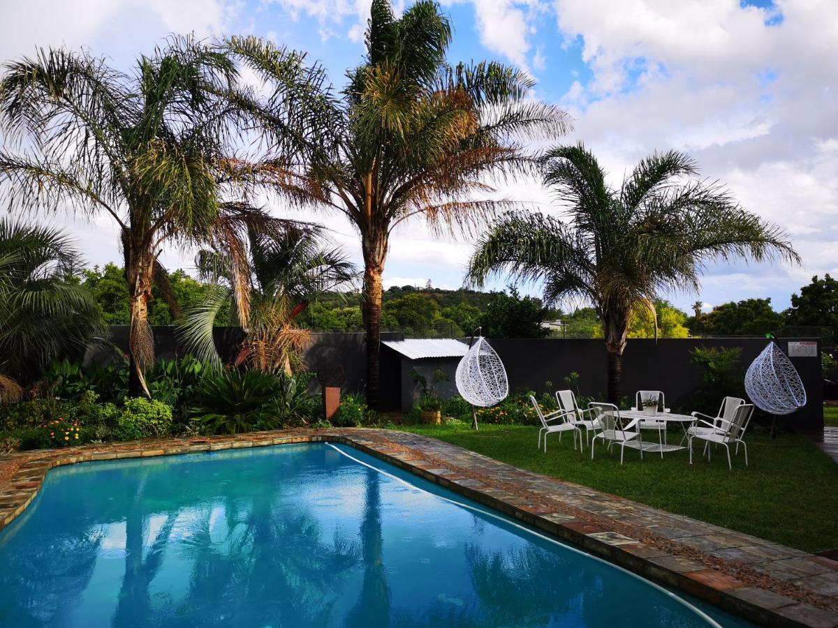 Inbloem Hotel Bloemfontein Bagian luar foto